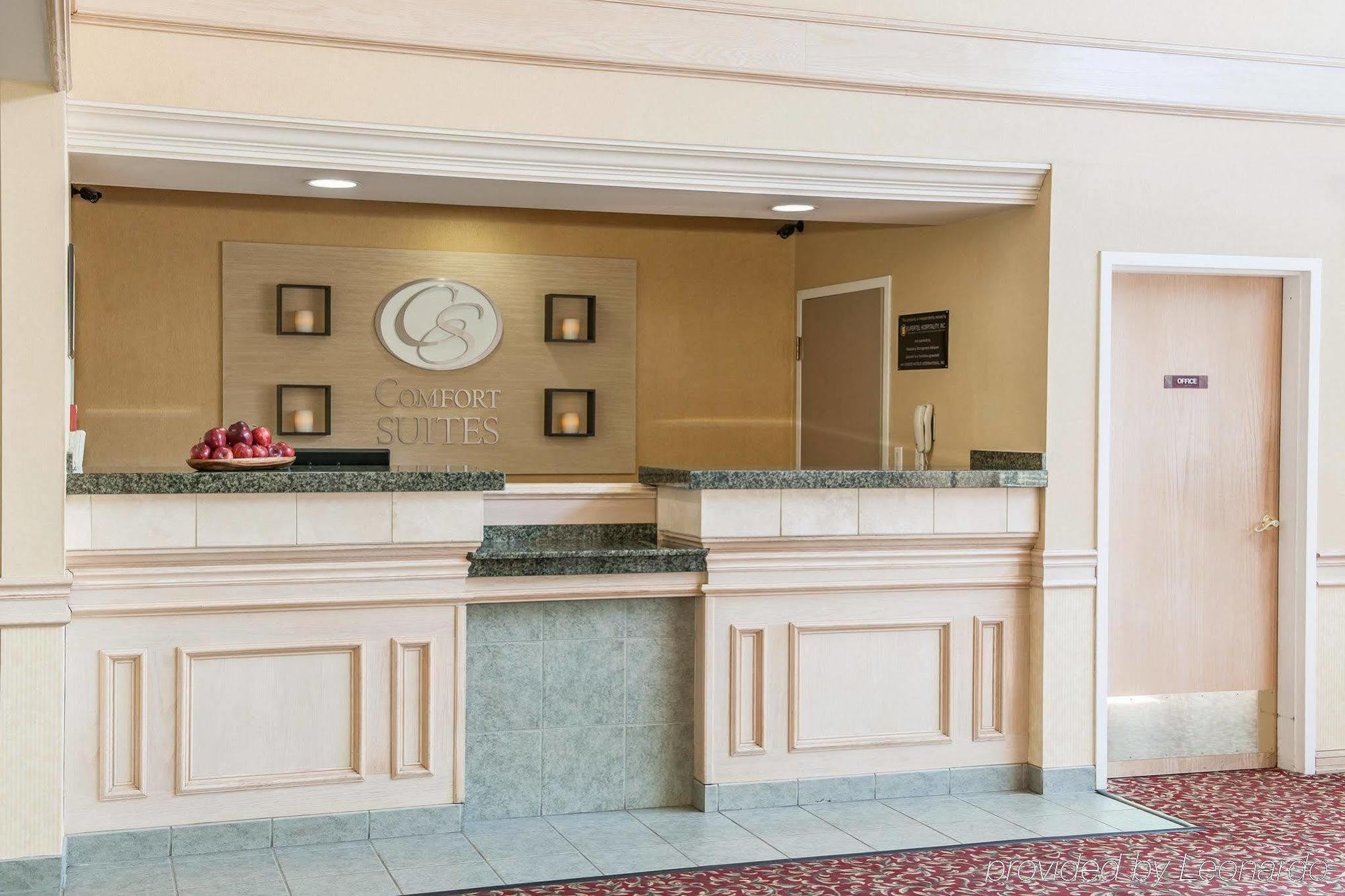 Comfort Suites Marion Exterior photo